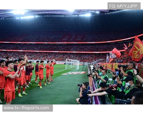 中国队与泰国队战平历史性晋级U23亚洲杯淘汰赛阶段的精彩瞬间